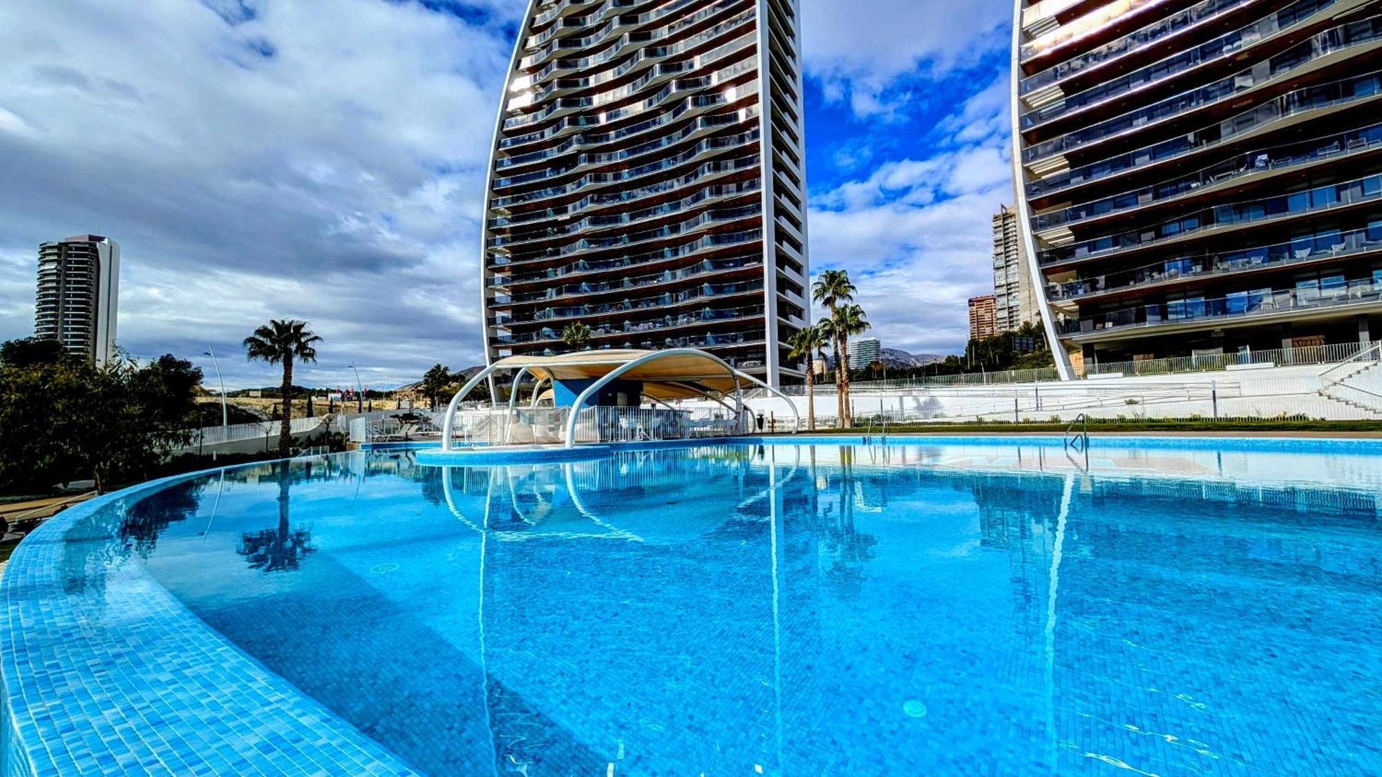 Sunset Waves Wow Apartment Benidorm Extérieur photo